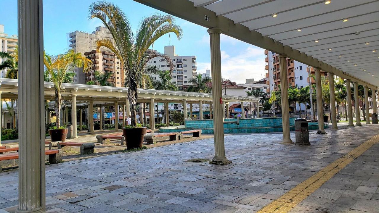Apartamento Na Vila Caicara Em Predio Frente Mar Com Excelente Localizacao Por Reserva Praia 프라이아 그란데 외부 사진