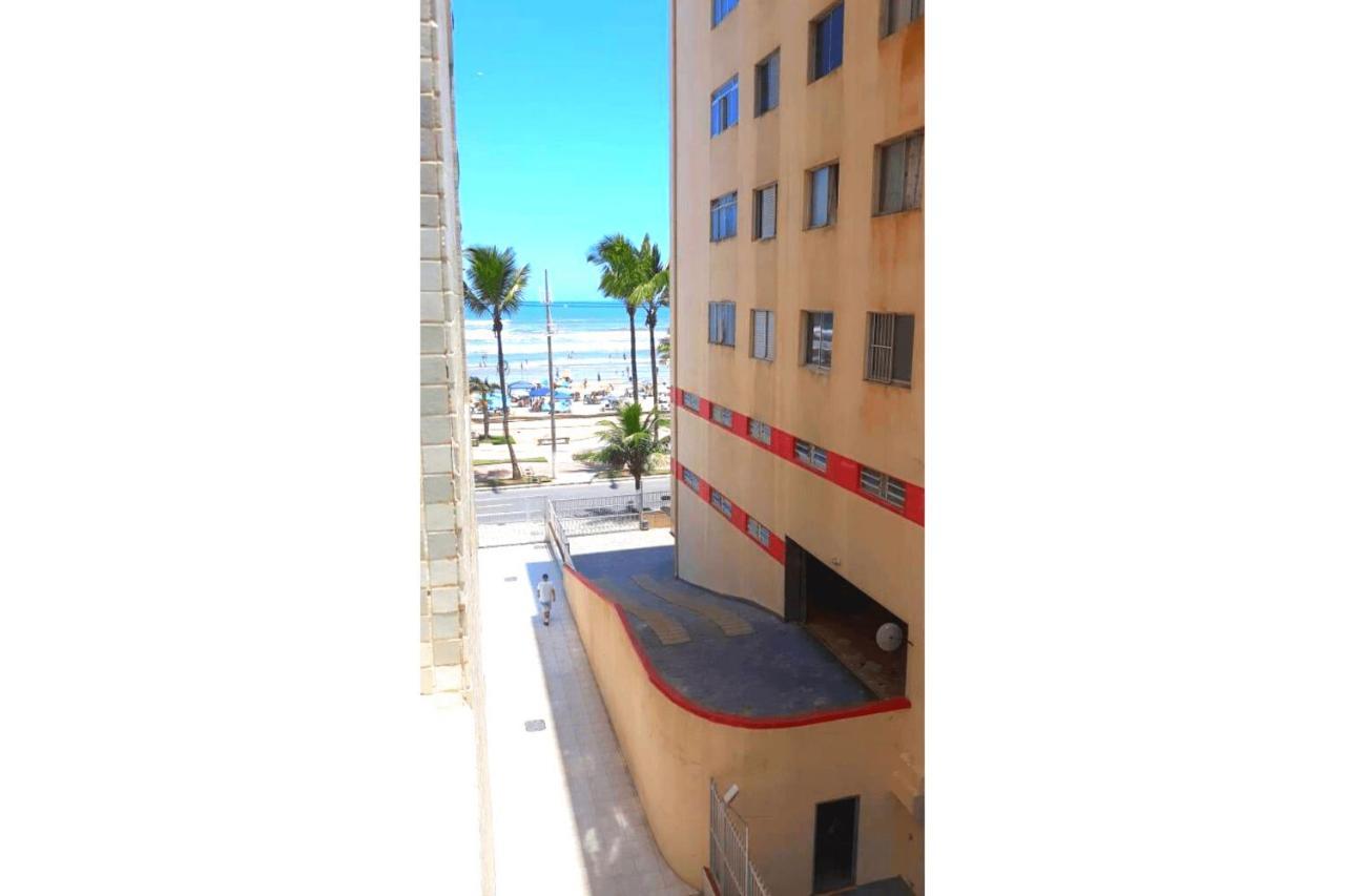 Apartamento Na Vila Caicara Em Predio Frente Mar Com Excelente Localizacao Por Reserva Praia 프라이아 그란데 외부 사진